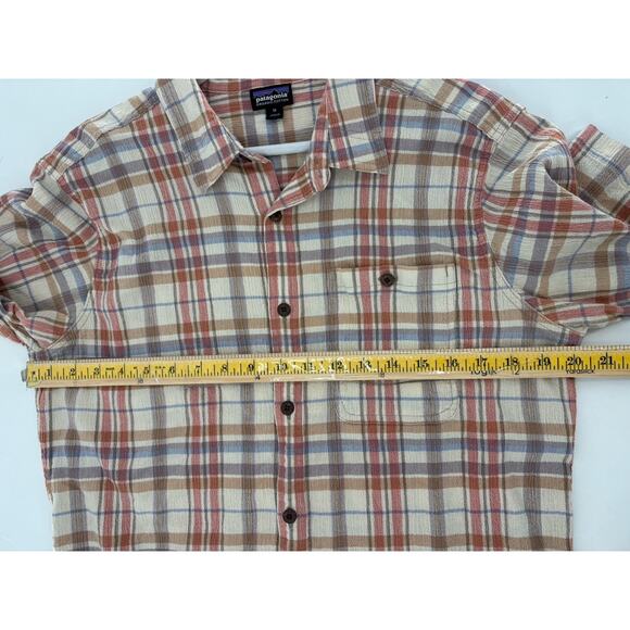 Patagonia Button Down Shirt Mens Medium Beige Red Plaid Short Sleeve 100% Cotton - Picture 14 of 16